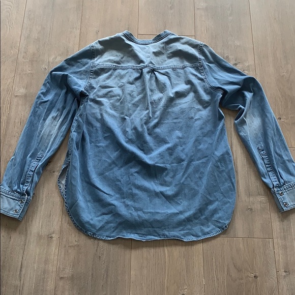 VINCE Jean Shirt Size 10 / Medium - Picture 11 of 11